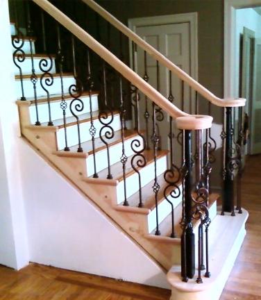 METAL BALUSTER STAIRCASE